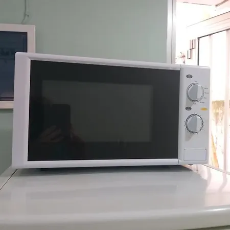 Апартаменты Practical Studio Next To The Subway, Train Station *