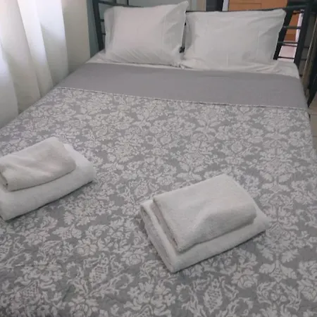 Апартаменты Practical Studio Next To The Subway, Train Station Афины